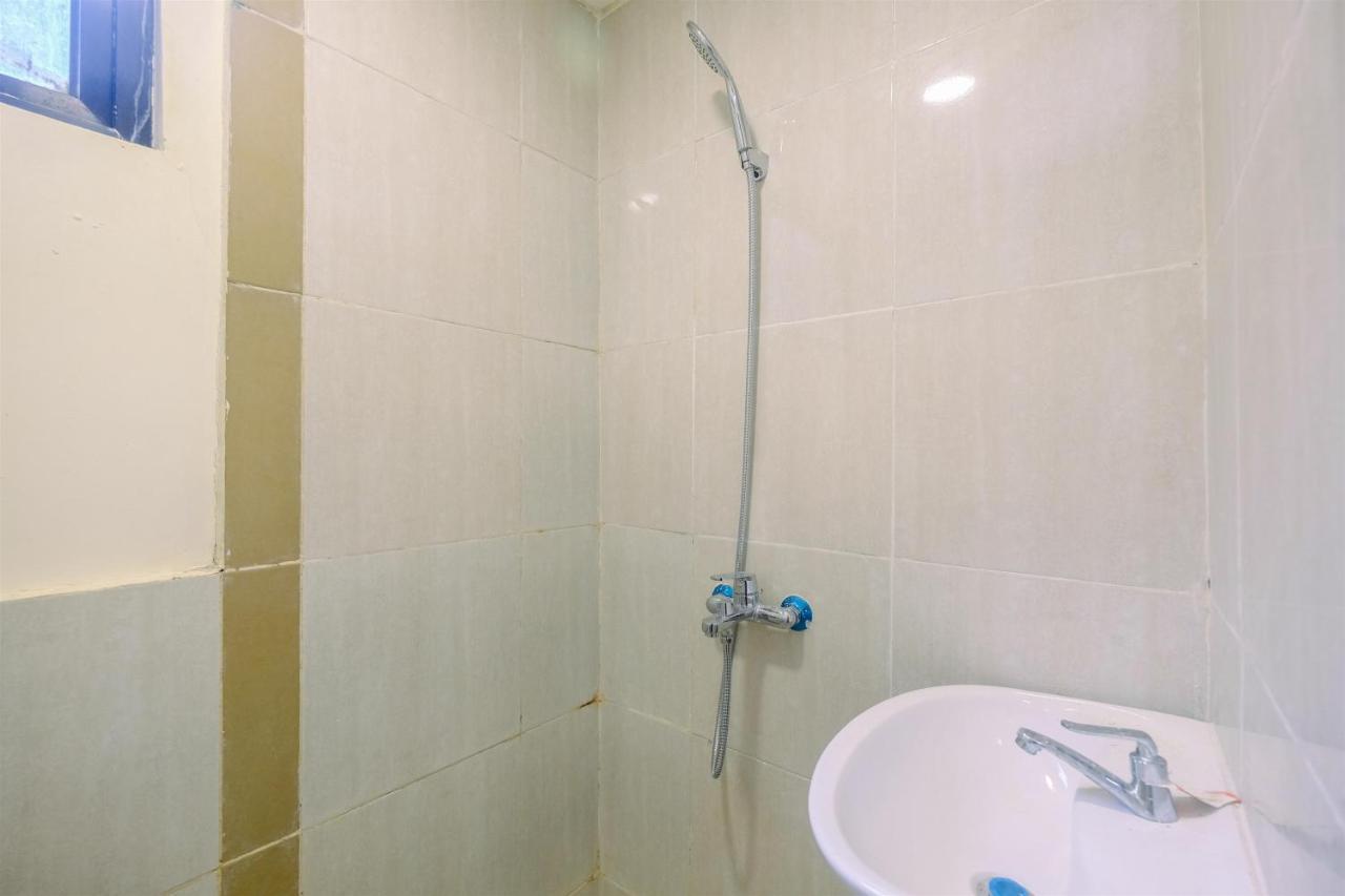 Comfort And Strategic Meikarta By Travelio Apartemen