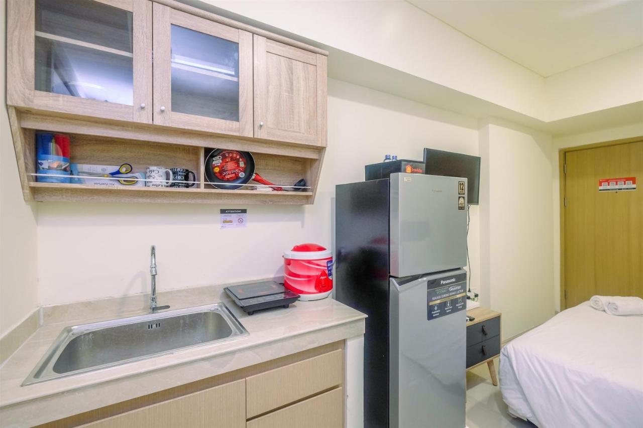 Comfort And Strategic Meikarta By Travelio Apartemen