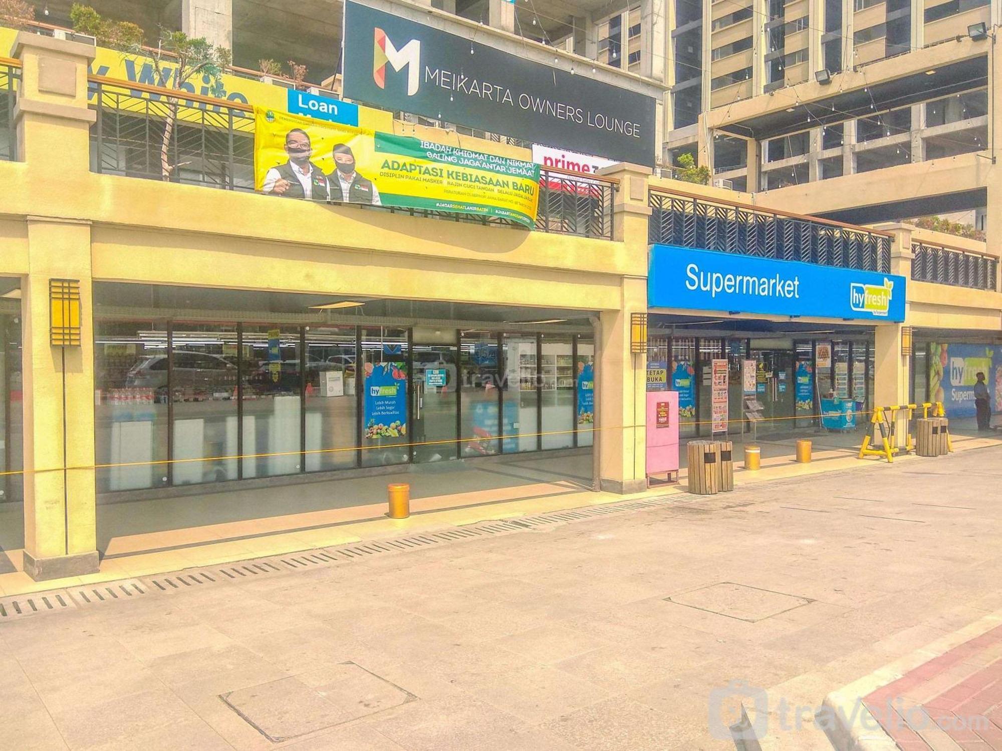 Apartemen Comfort And Strategic Meikarta By Travelio